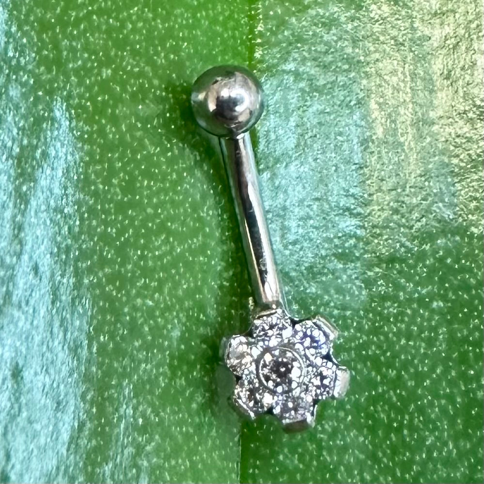 T080 LITTLE FLOWER