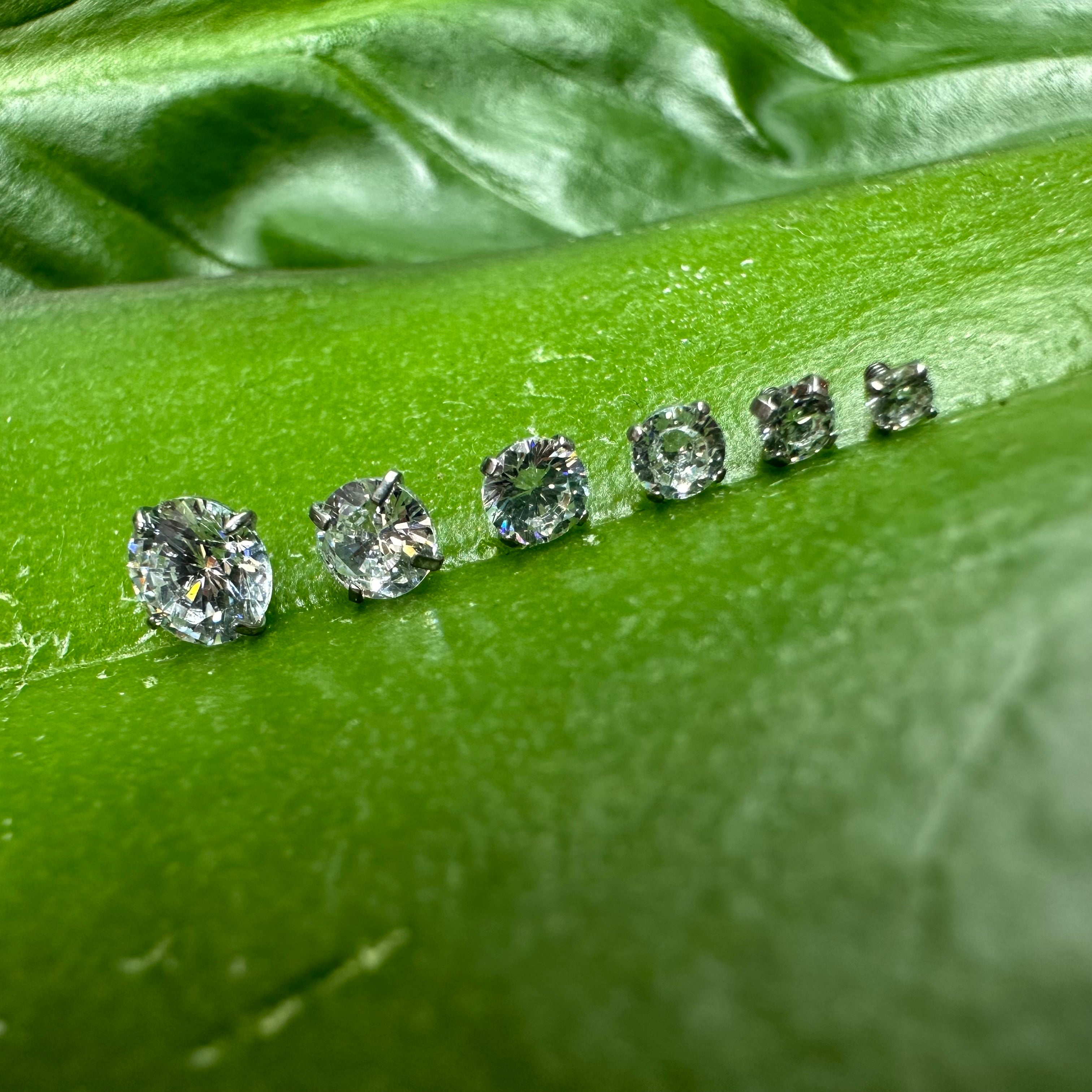 T047 DIAMOND